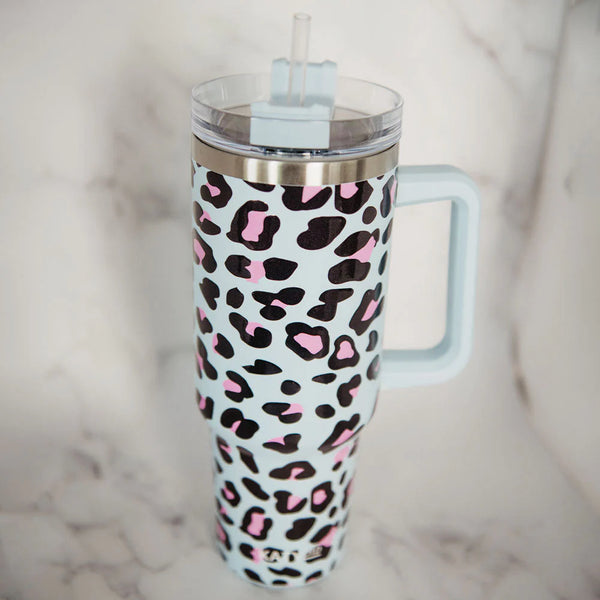 http://pbandjarchdale.com/cdn/shop/files/stainless-steel-tumbler-blue-leopard-with-straw_grande.webp?v=1698361770