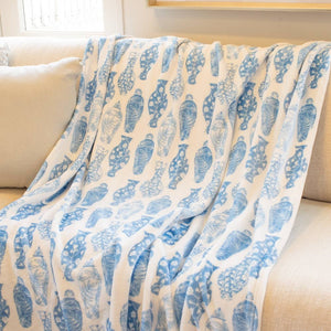 Claire Chinoiserie Blue & White 50x60 Throw