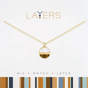 SS & Faux Wood Layers Necklace in Gold