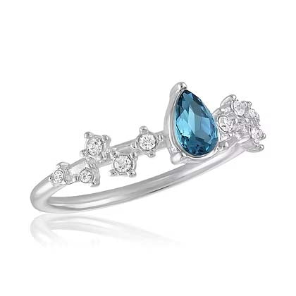 Elegant Montana Blue Teardrop Stacks Ring
