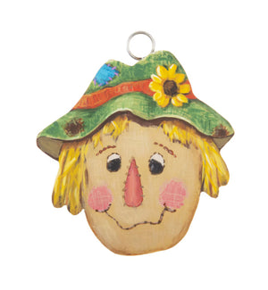 Scarecrow Roundtop Collection Charm