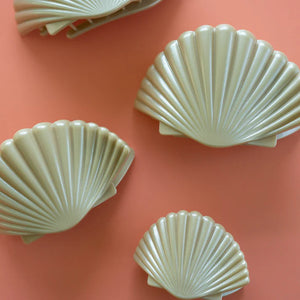 Teleties Shimmering Shell Flat Hair Clip