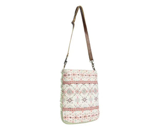 Tres de Quatro Messenger Myra Bag