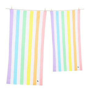 Unicorn Waves Dock & Bay Summer Quick Dry Towel